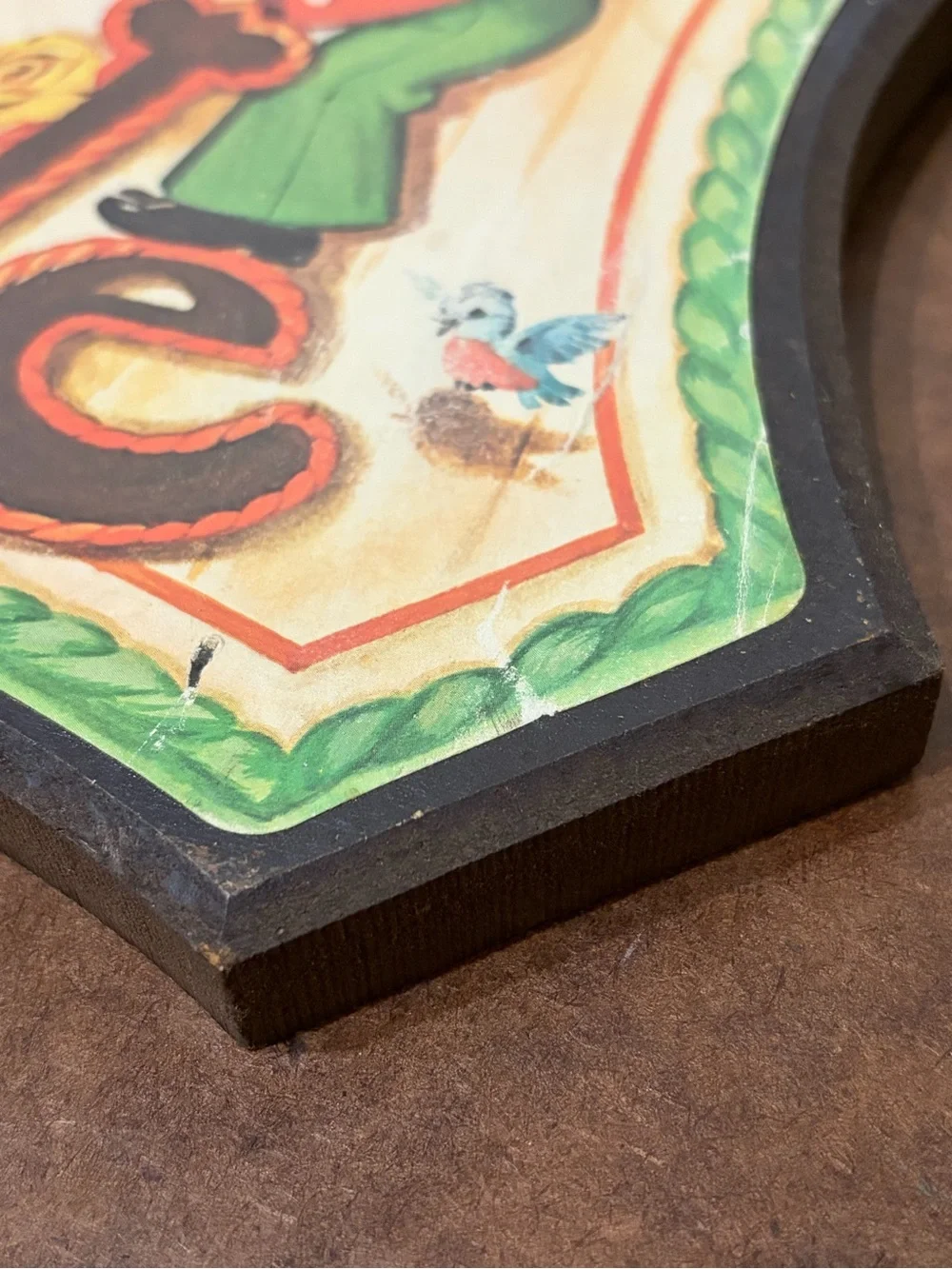 Vintage- Faith & Love Wall Plaques